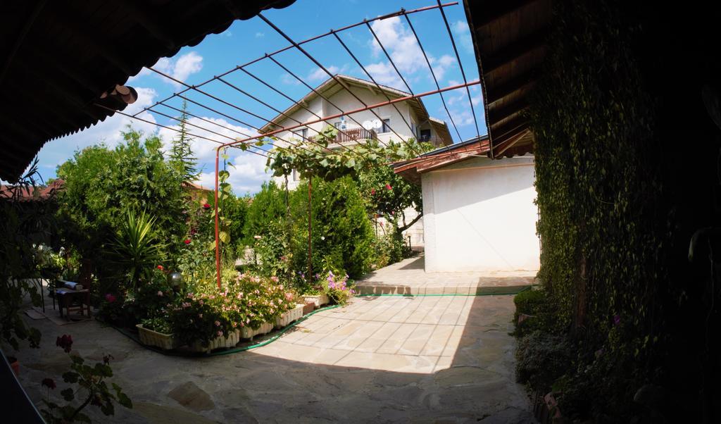 Hotel Atanasovi House Shkorpilovtsi Exterior foto